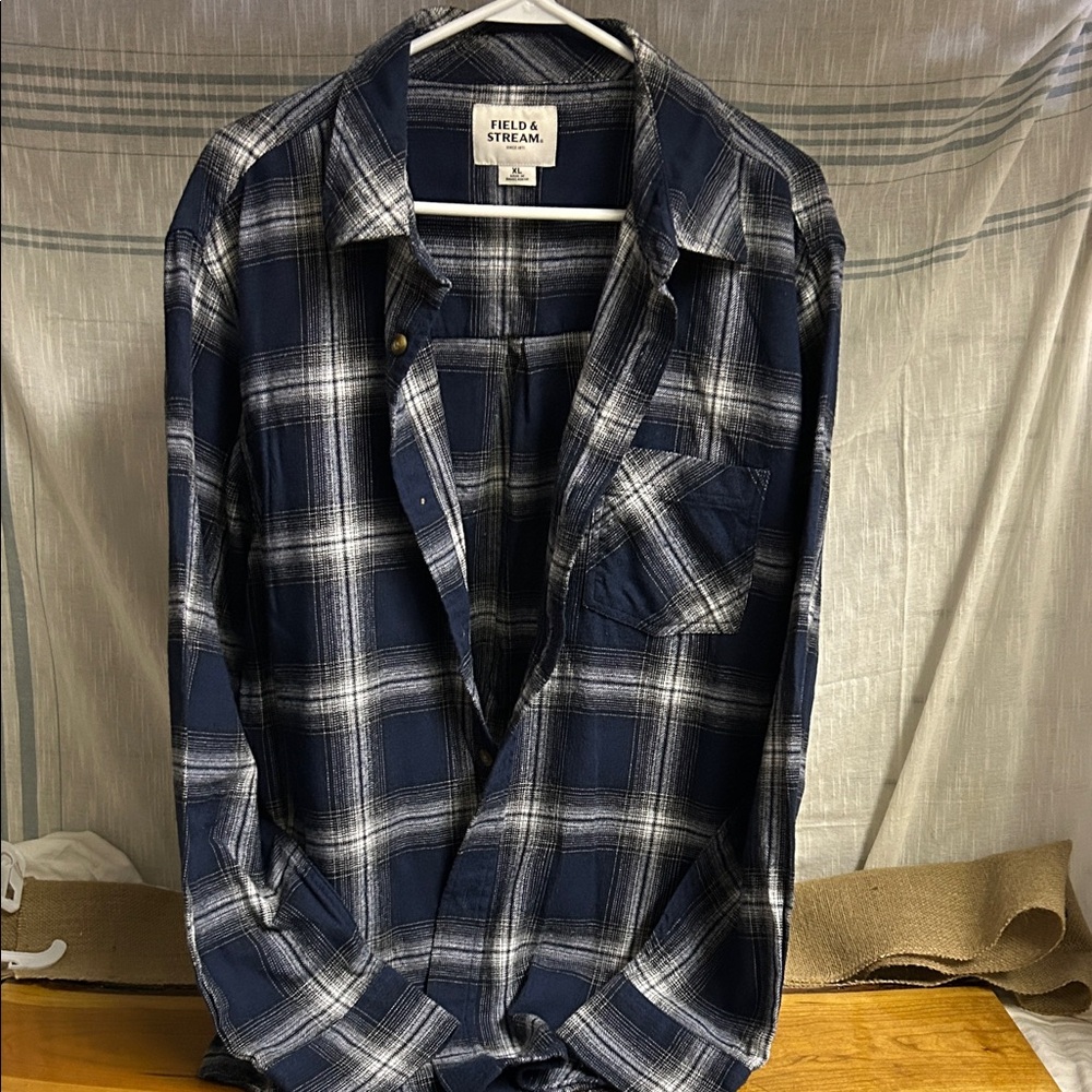 Field & Stream Men's Navy Checkered Shirt
